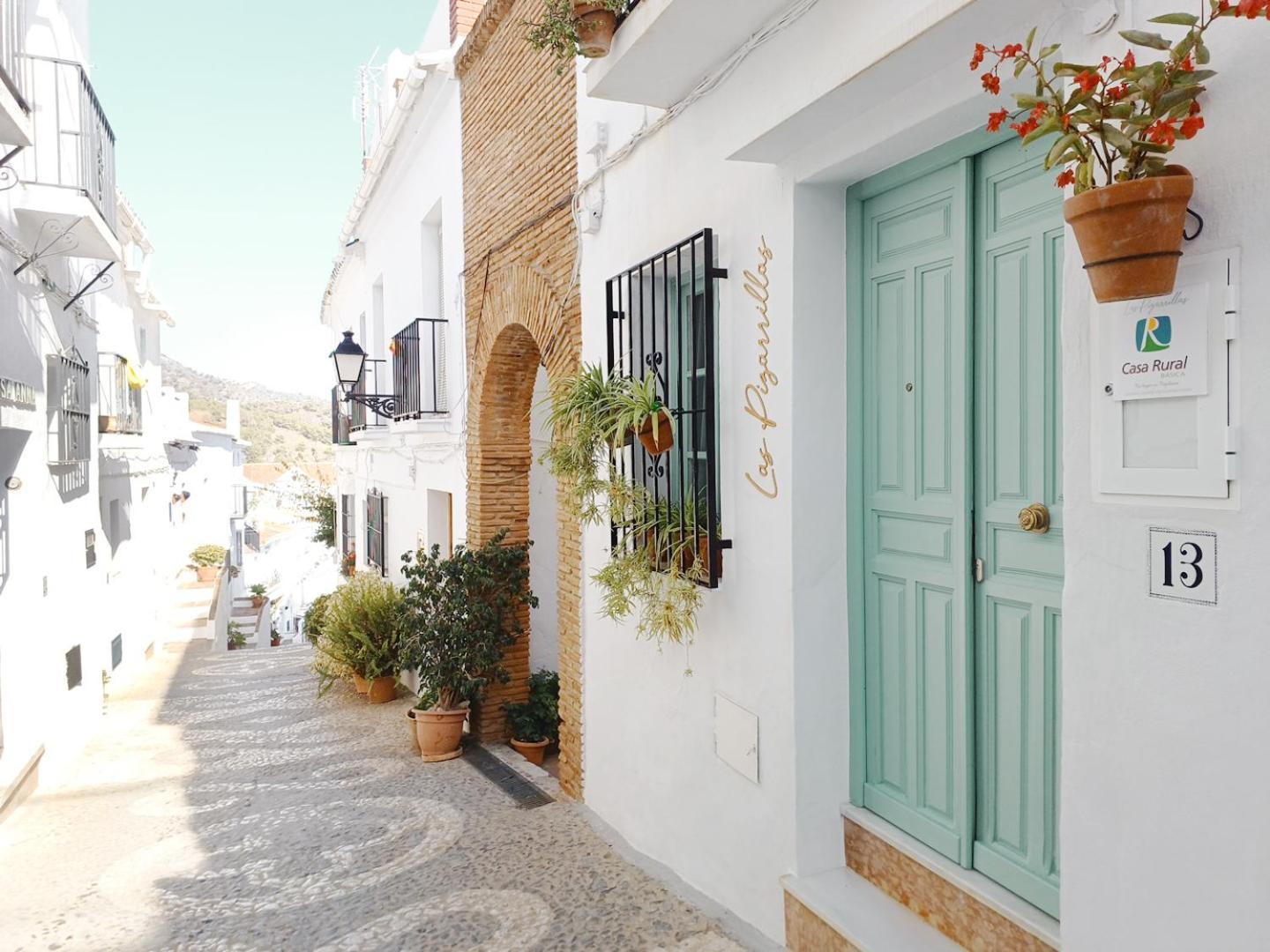 Las Pizarrillas: Tu Hogar En Este Blanco Pueblo Frigiliana Exterior photo